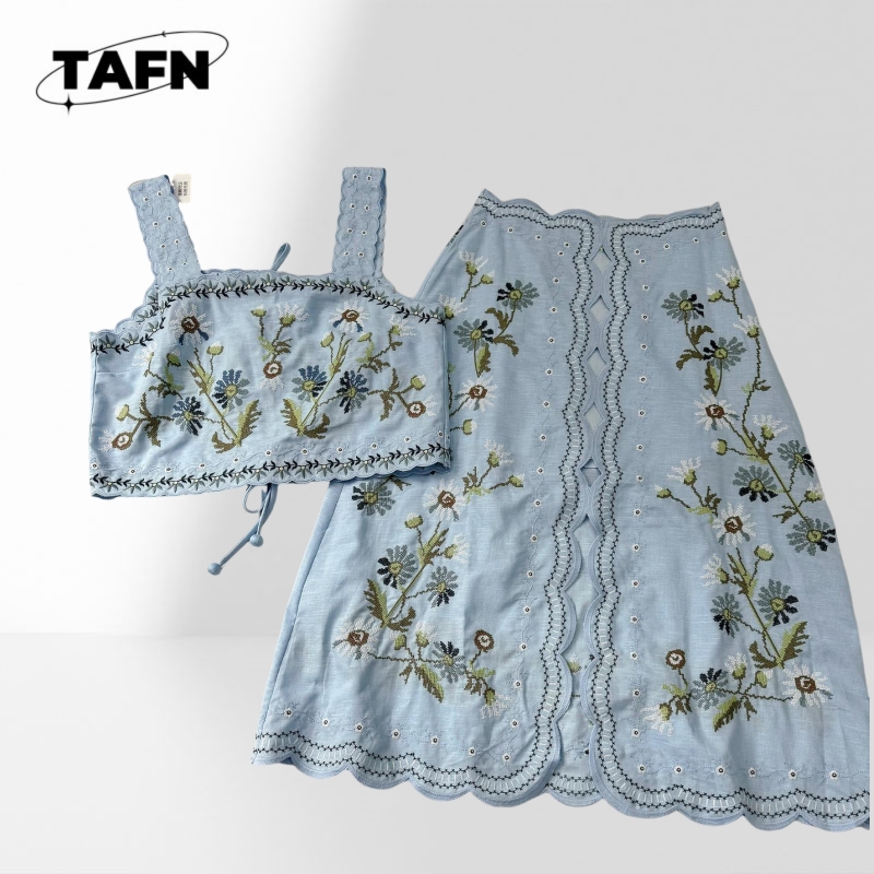 Conjunto de Falda y Top de Mod - Women'S Formal Day Wear reseña y precio